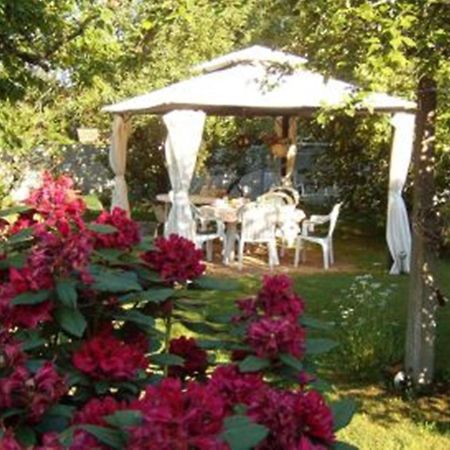 La Longere Des Gillettes Bed & Breakfast Bezenet Bagian luar foto