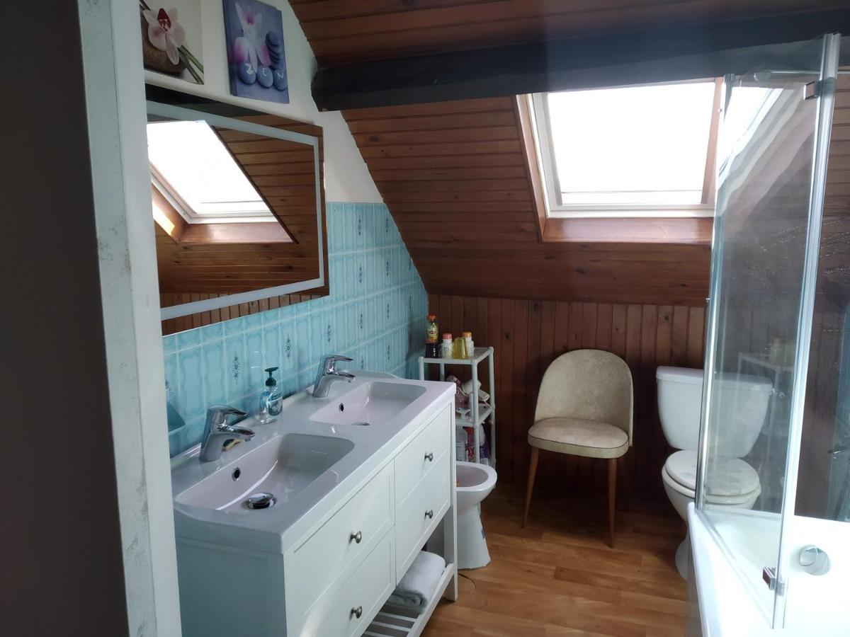 La Longere Des Gillettes Bed & Breakfast Bezenet Bagian luar foto