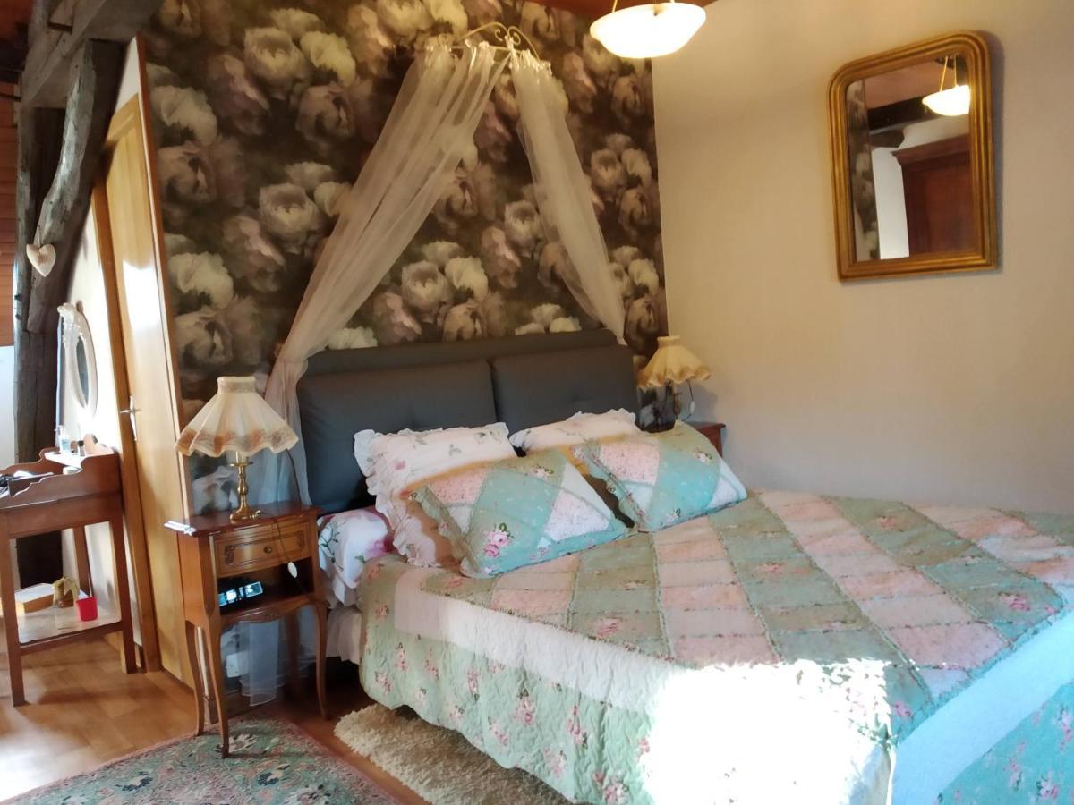 La Longere Des Gillettes Bed & Breakfast Bezenet Bagian luar foto